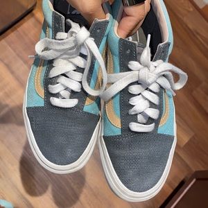 Vans